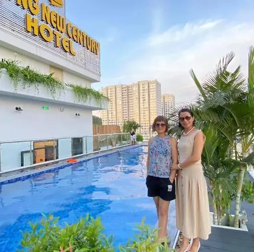 New Century 4* Hạ Long