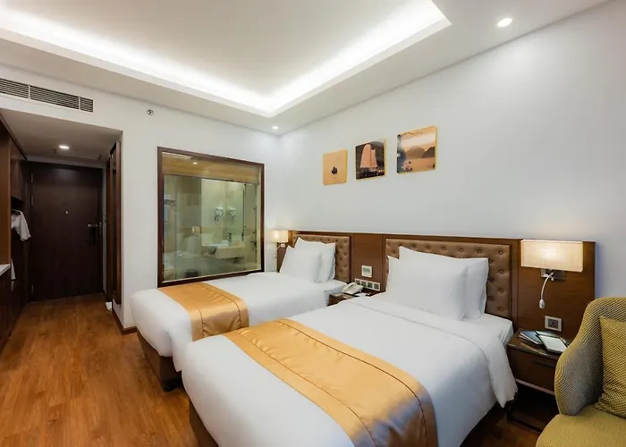 New Century Hạ Long